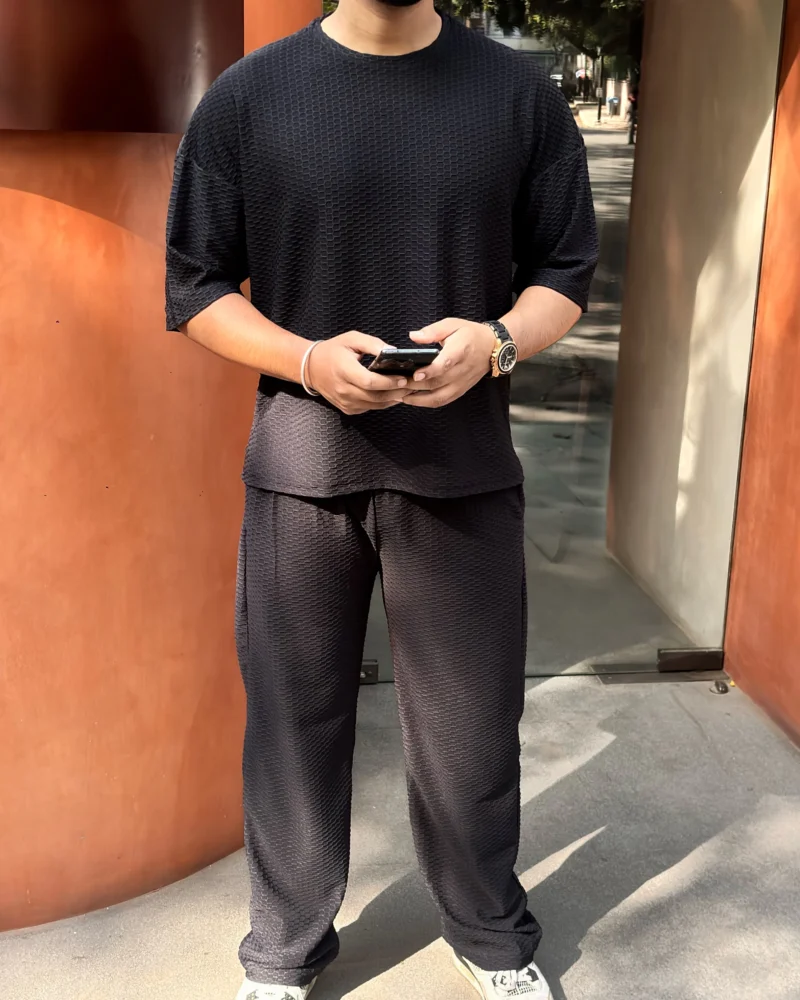 UA OVERSIZED SOLID TEXTURED CO-ORD SET MEN – BLACK